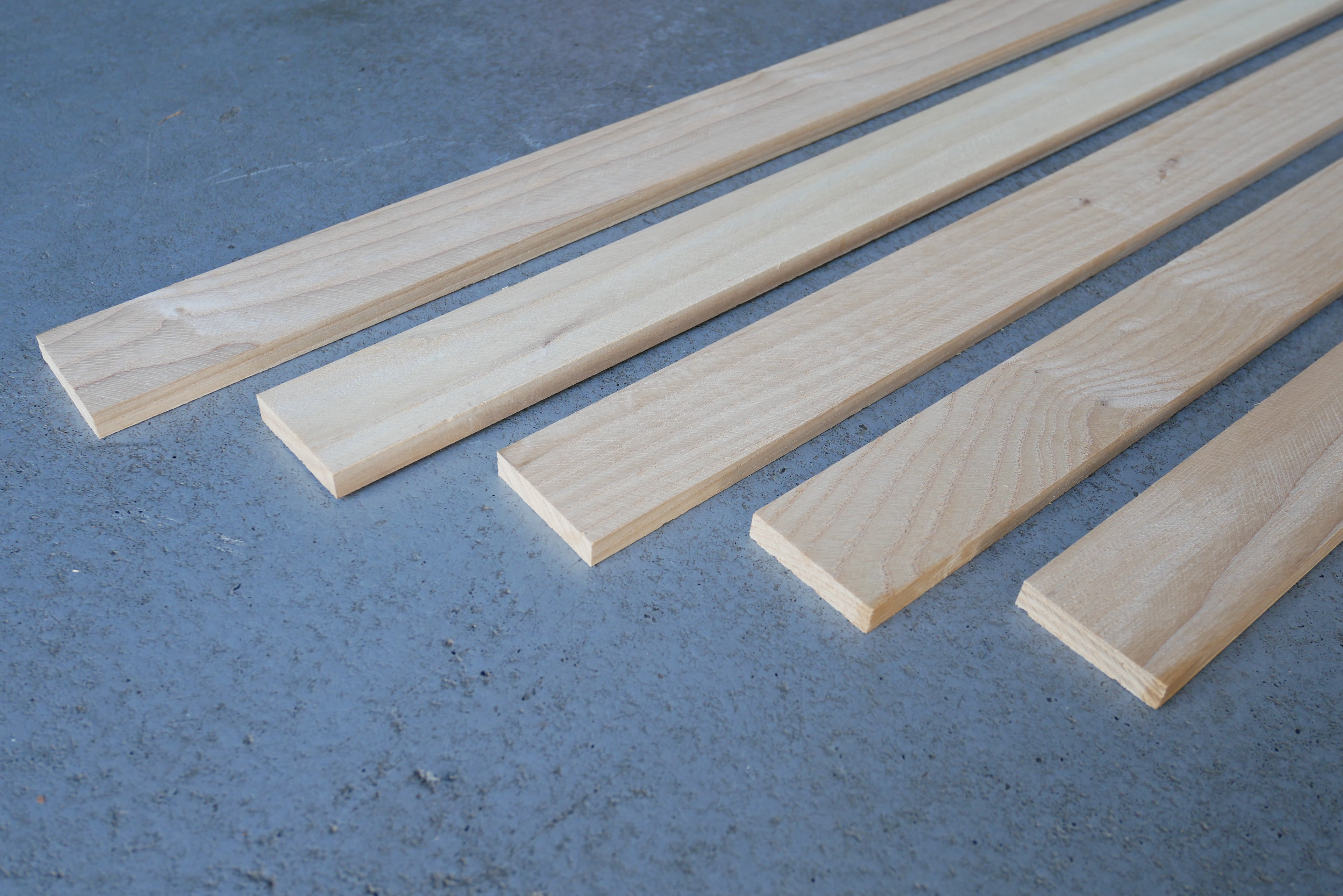 10 stuks Essen Latten Kopmaat 45 x 10 mm. Lengte 2400 mm.