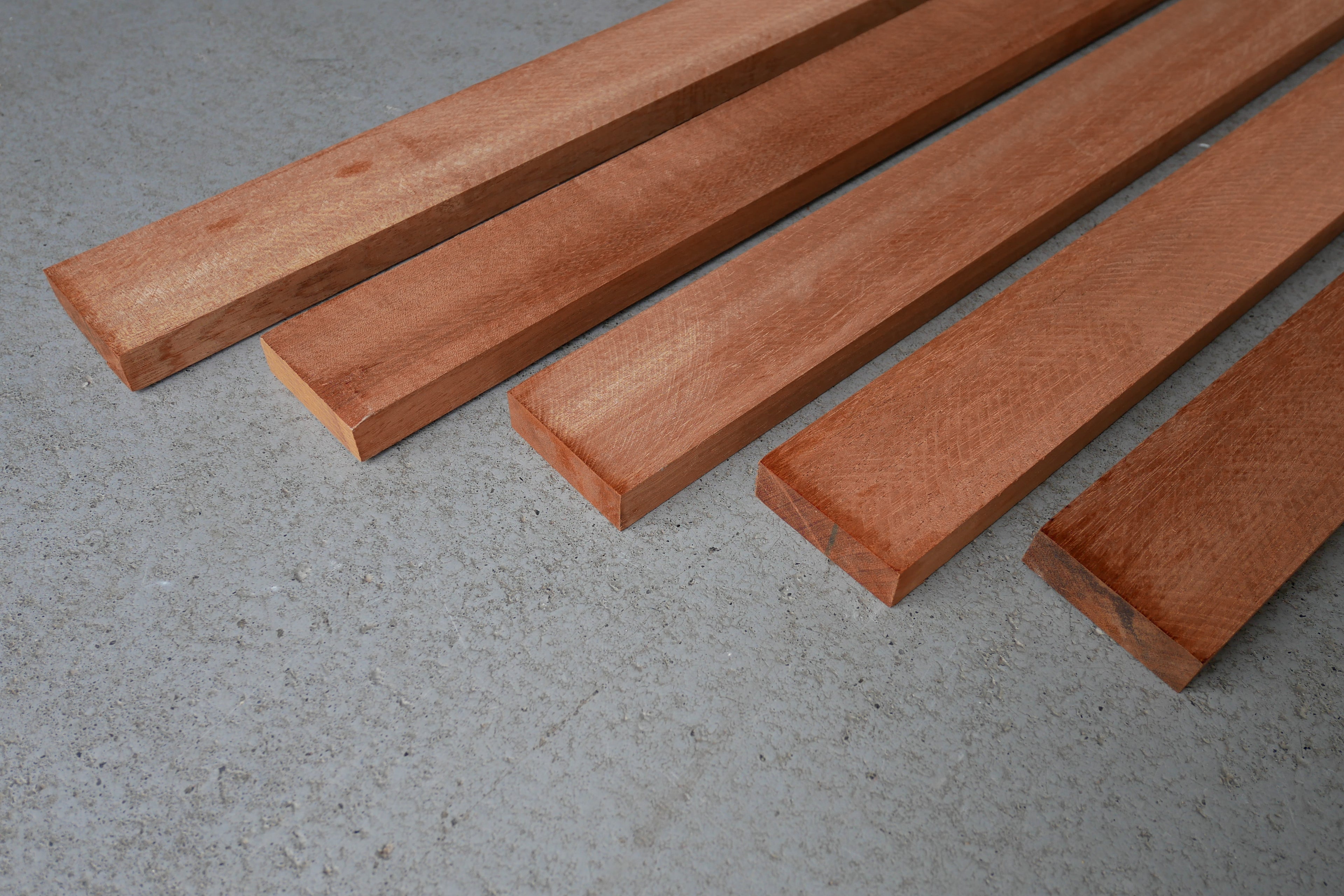 10 stuks Mahonie Latten Kopmaat 12 x 43 mm Lengte 3050 mm