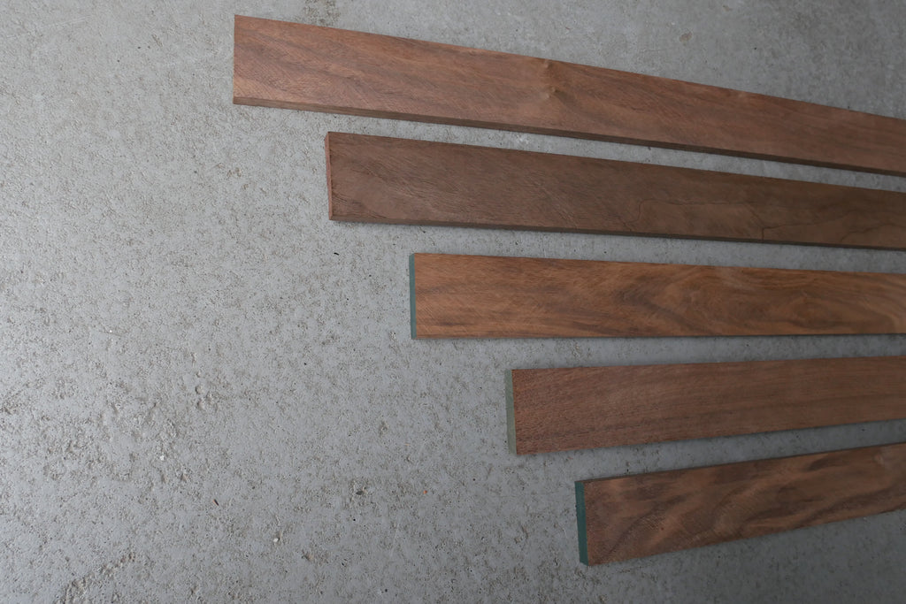 10 stuks Amerikaans Noten Latten Kopmaat 45 x 10 mm Lengte 2400 mm