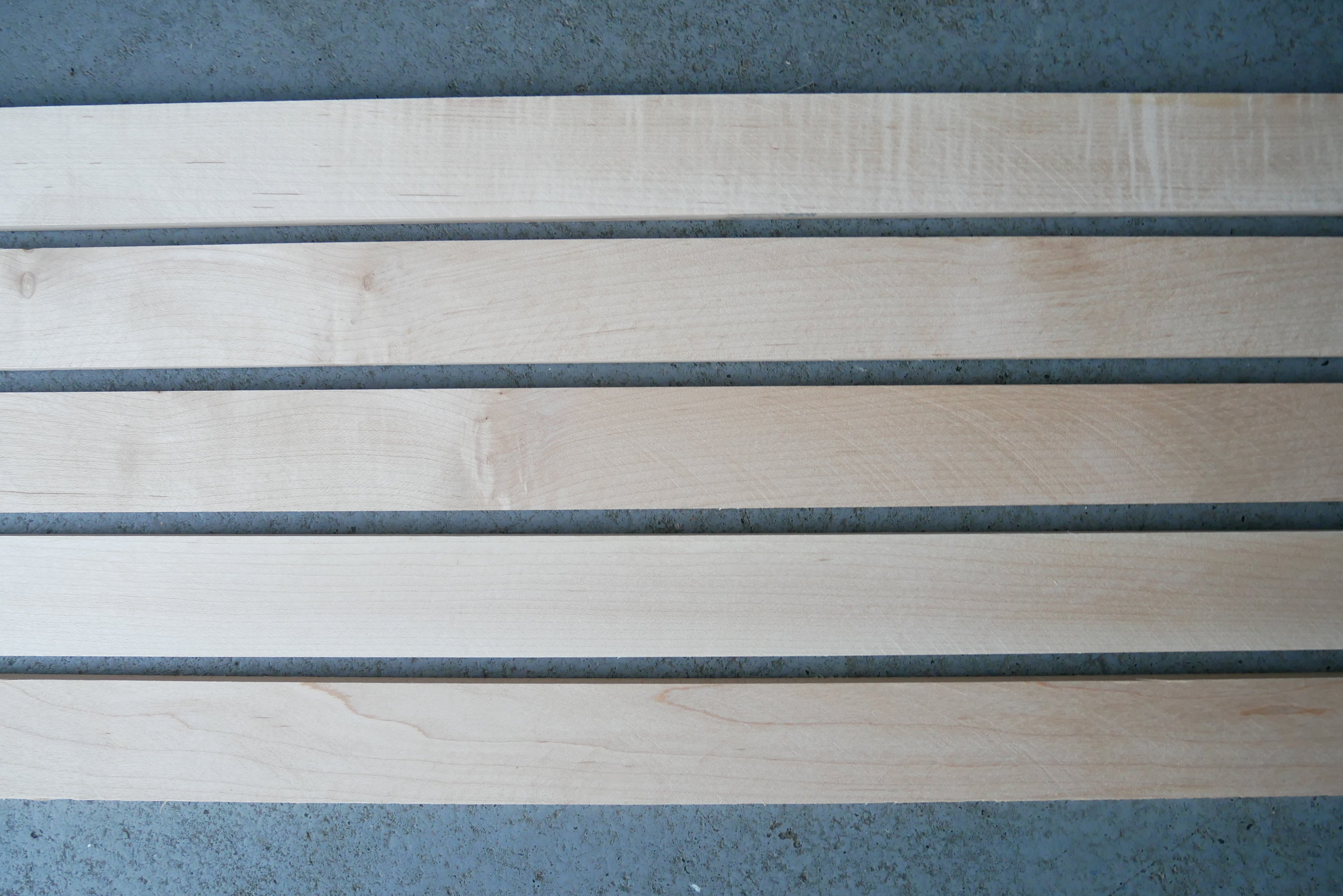 10 stuks Esdoorn Latten Kopmaat 45 x 10 mm Lengte 2400 mm