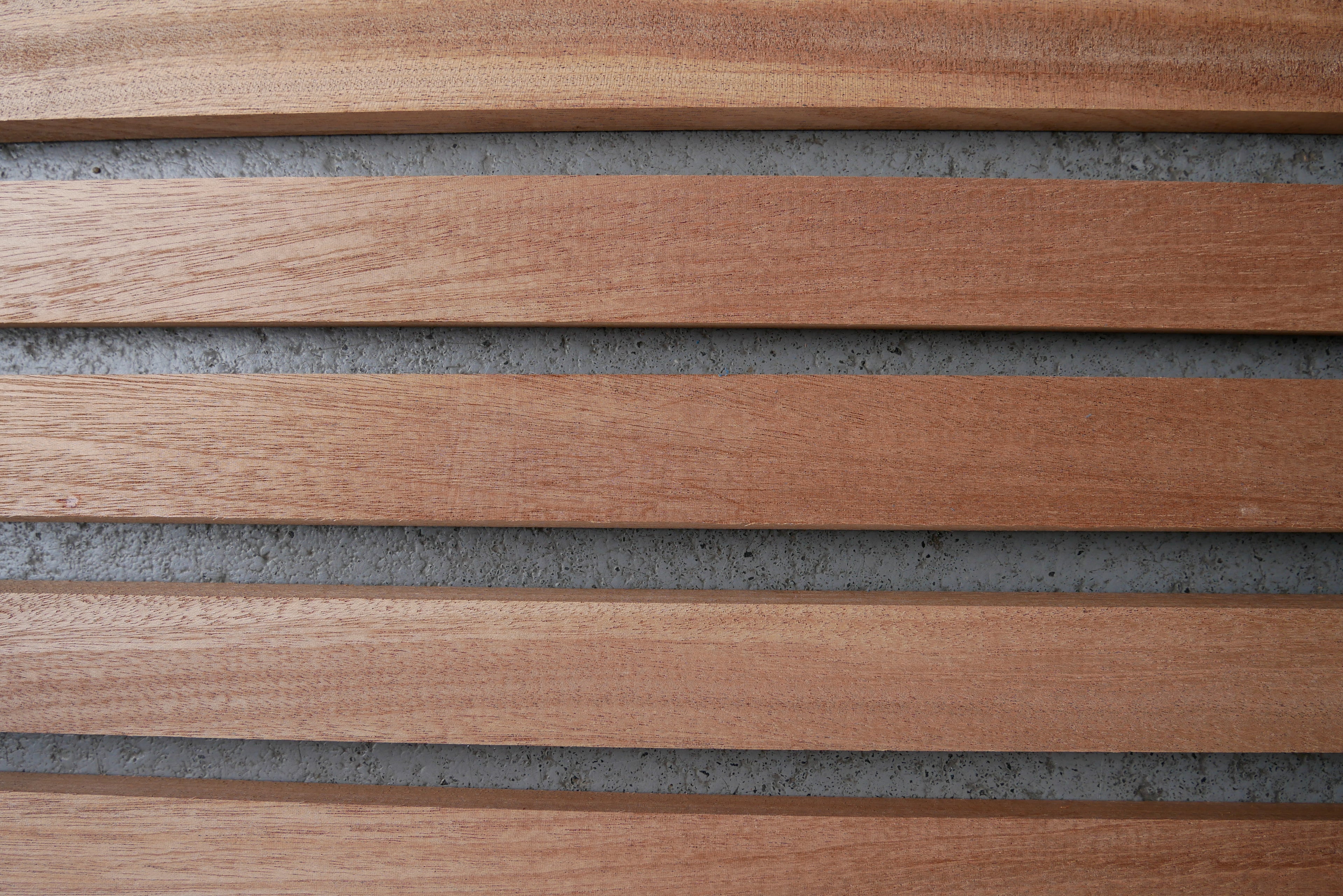 10 stuks Mahonie Balkjes Kopmaat 22 x 33 mm Lengte 2450 mm