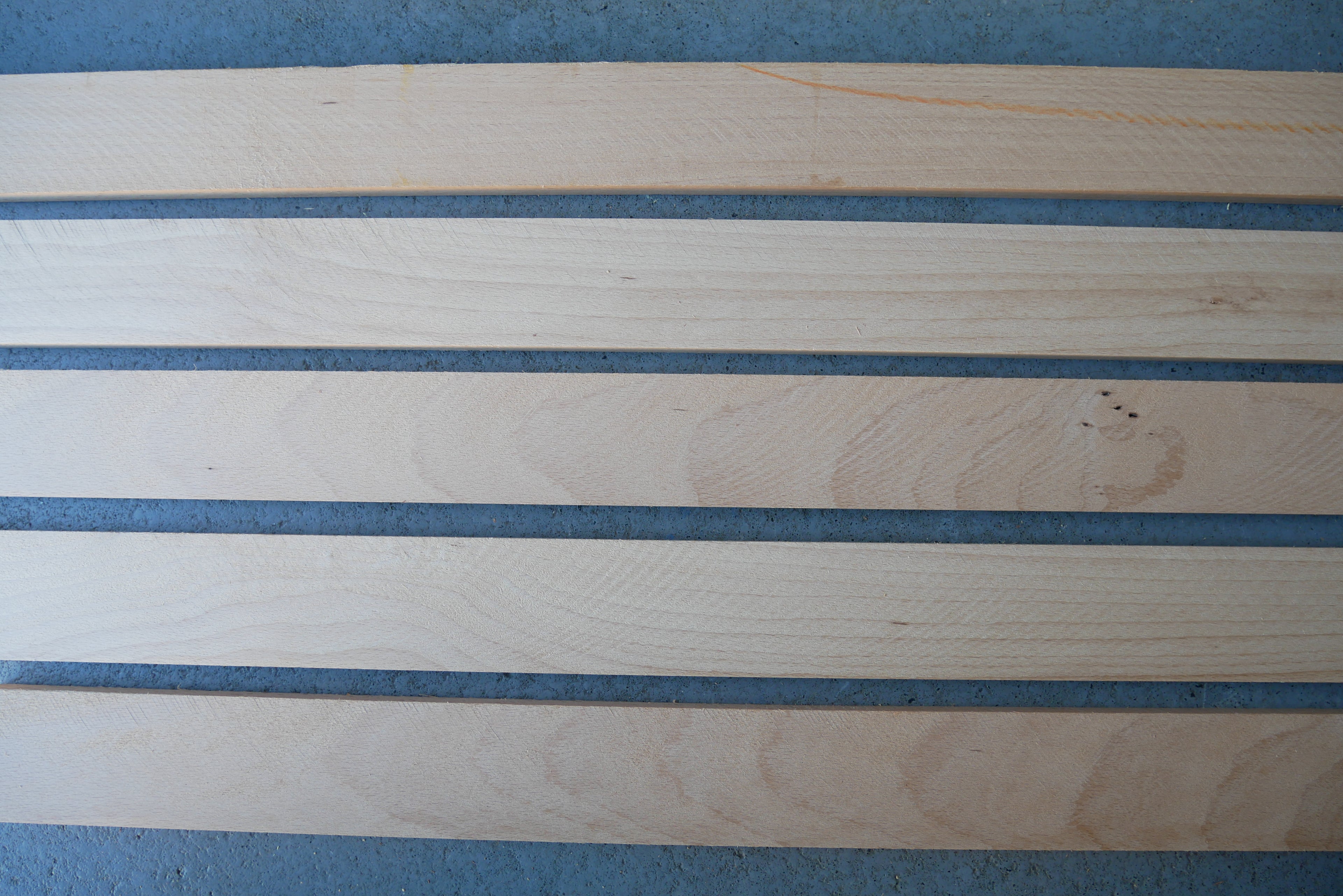 10 stuks Beuken Balkjes  Kopmaat 52 x 12 mm Lengte 2400 mm