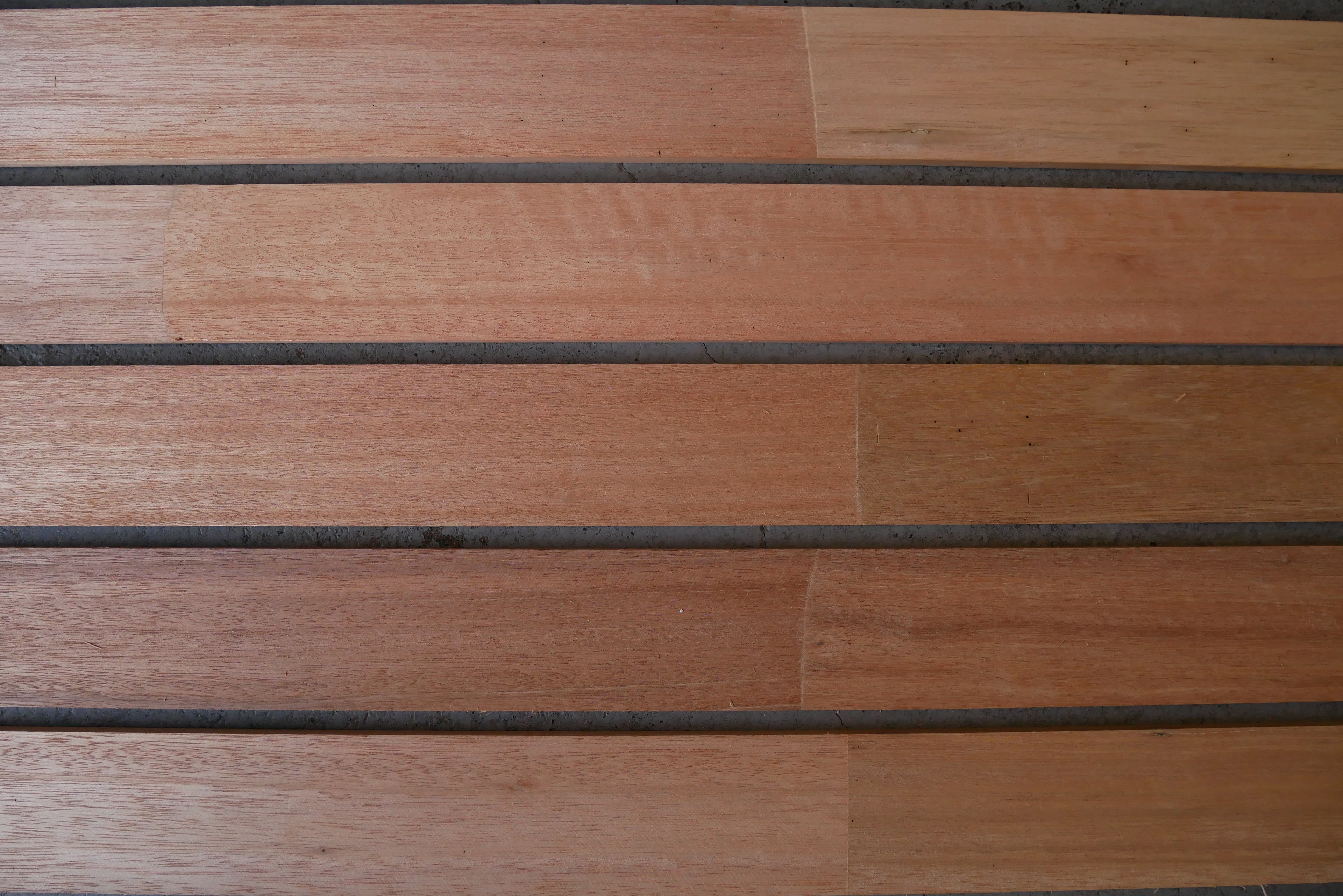 10 stuks Mahonie Latten Kopmaat 68 x 9 mm Lengte 2550 mm GEVINGERLAST!