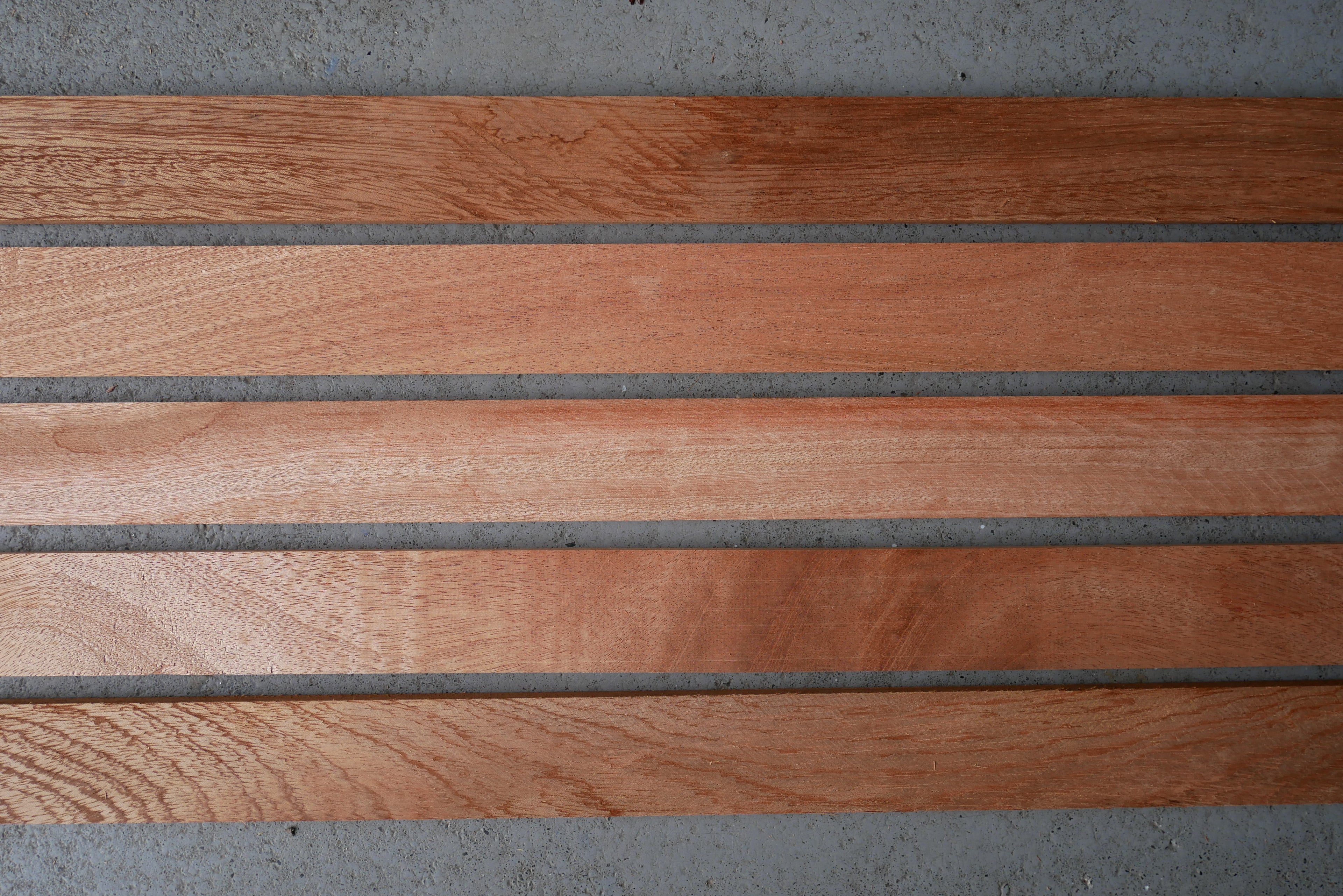 10 stuks Mahonie Latten Kopmaat 43 x 8 mm Lengte 2200 mm